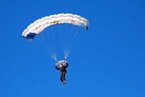 爱游戏电竞官网-加拿大队未来的机会：如何在亚洲与欧洲强队面前站稳脚跟，加拿大队世界排名
